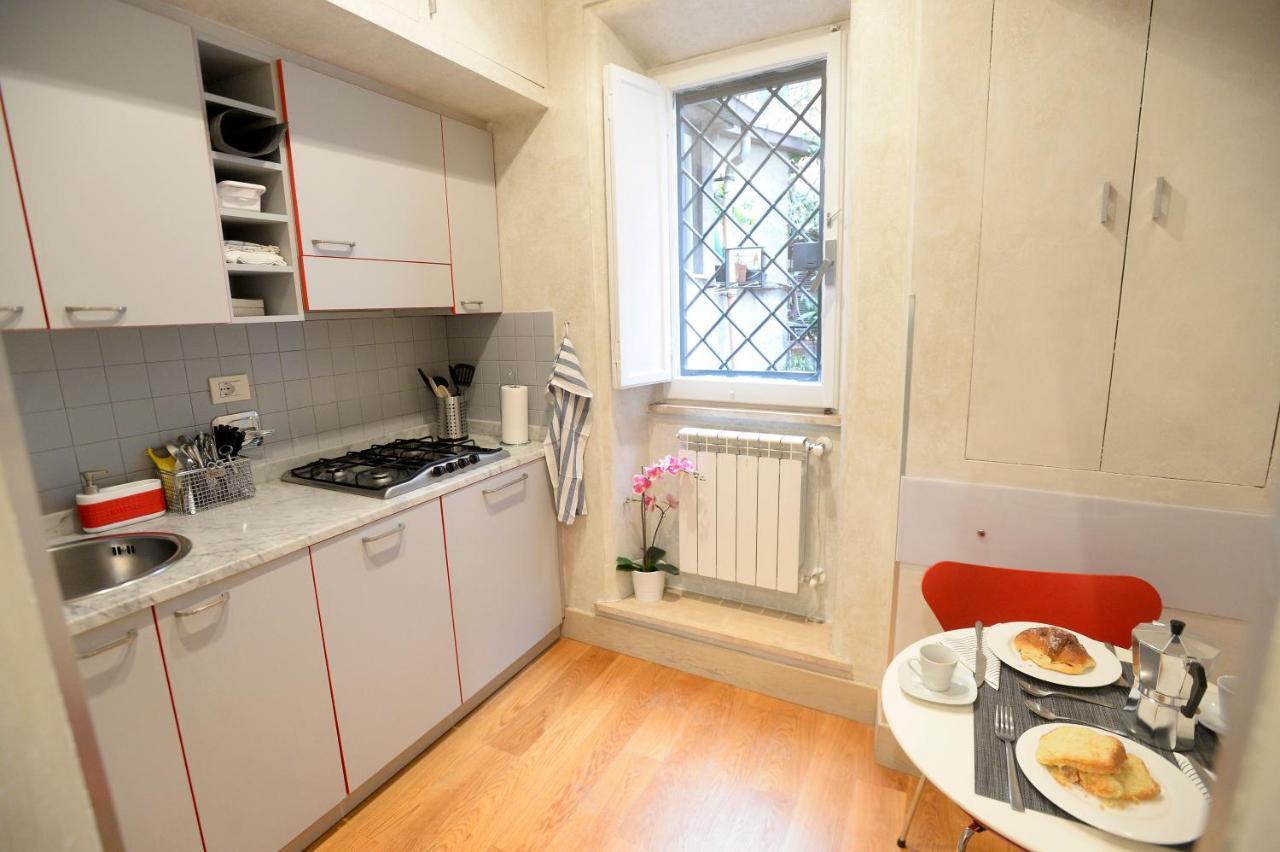 Apartament La Casa Degli Osti 1 - Piazza Navona Rzym Zewnętrze zdjęcie