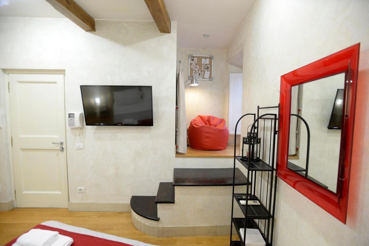 Apartament La Casa Degli Osti 1 - Piazza Navona Rzym Zewnętrze zdjęcie