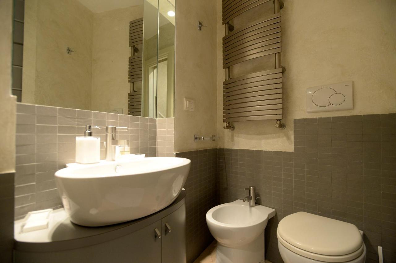 Apartament La Casa Degli Osti 1 - Piazza Navona Rzym Zewnętrze zdjęcie